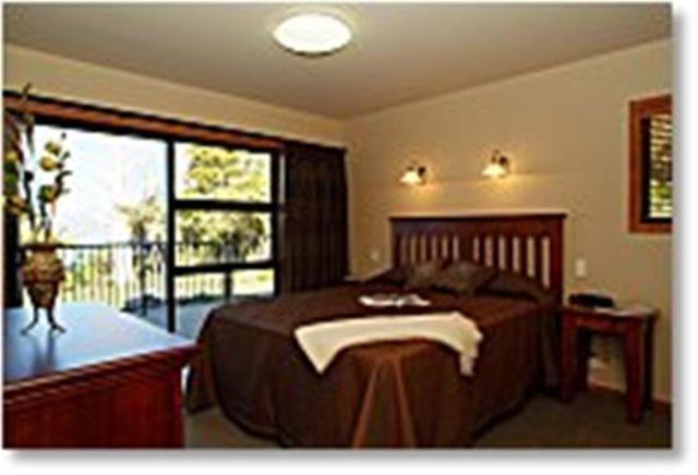 Oreti Village Resort Turangi Eksteriør bilde